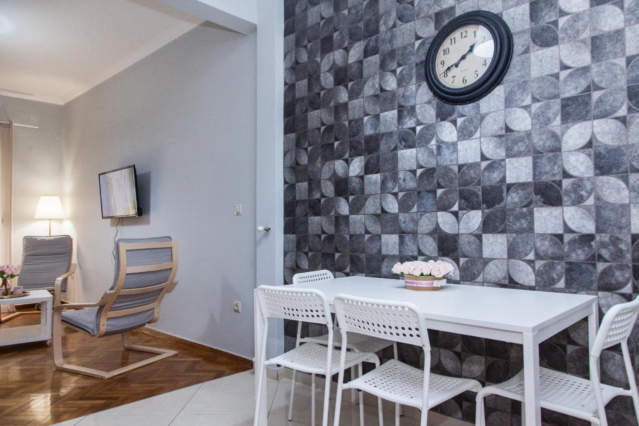 Beautiful New Decorated Apt In Athens Apartment Exterior foto