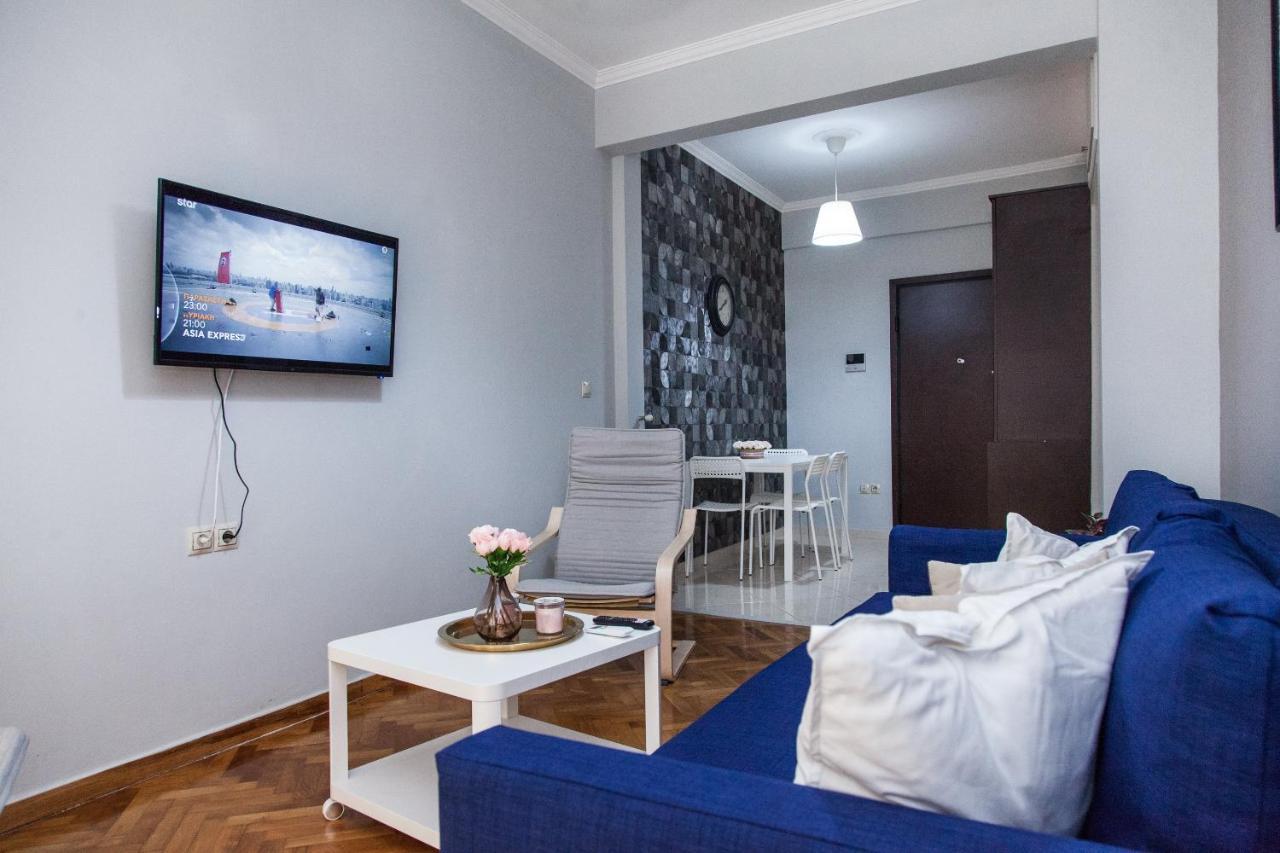 Beautiful New Decorated Apt In Athens Apartment Exterior foto