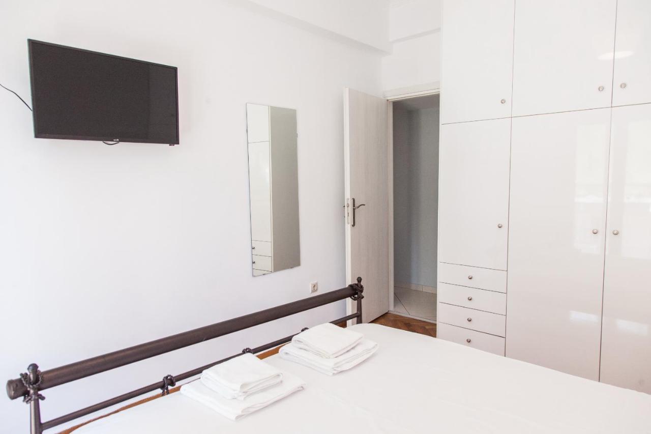 Beautiful New Decorated Apt In Athens Apartment Exterior foto